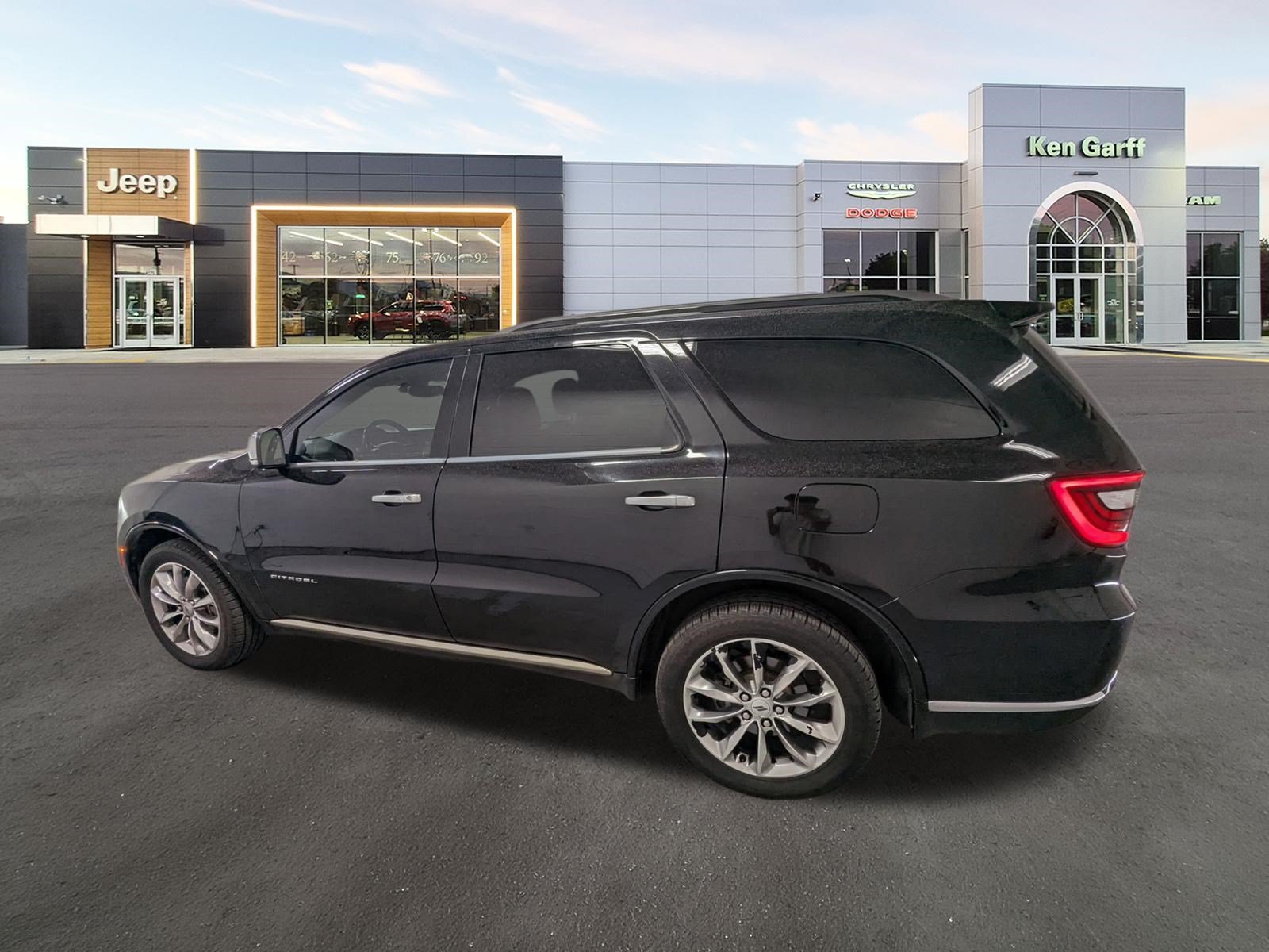 Used 2022 DB Black Clearcoat Dodge Citadel image 8