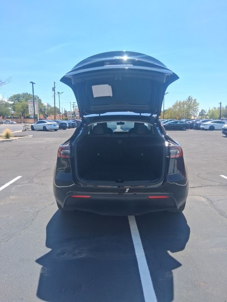 Used 2023 Black Tesla Long Range image 11