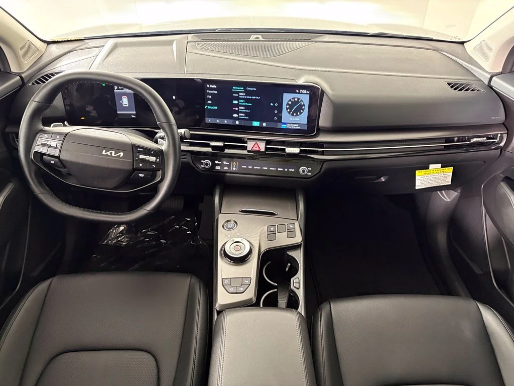 New 2027 Gravity Gray Kia EX image 36
