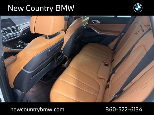 Used 2021 Mineral White Metallic BMW xDrive40i image 7