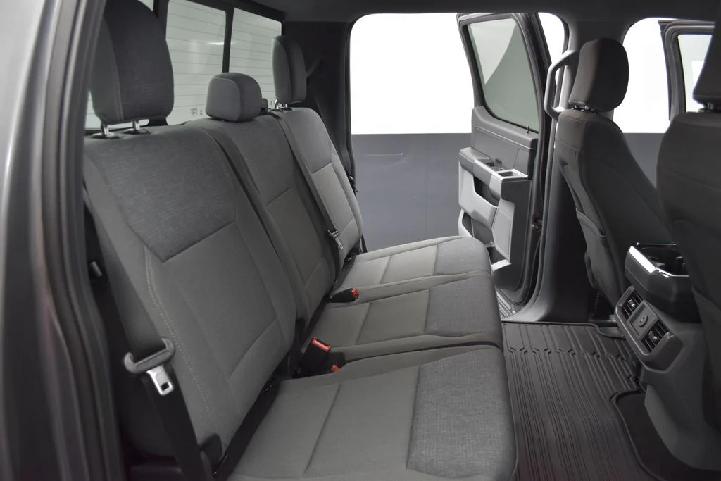 New 2026 Gray Ford XLT image 25