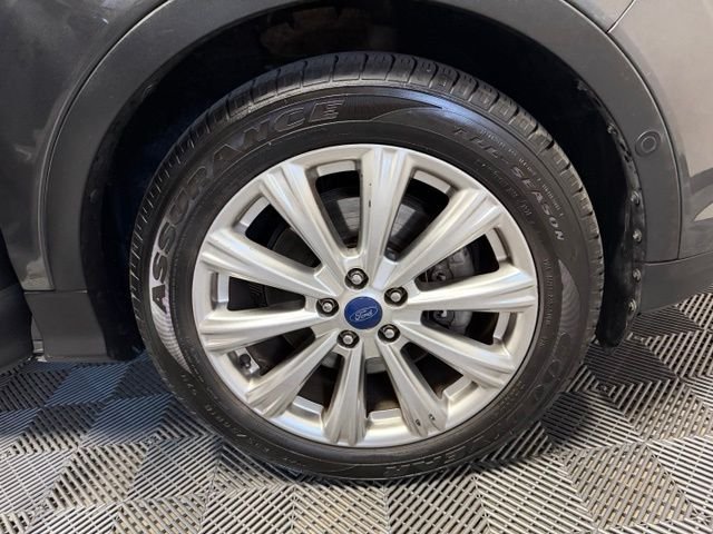 Used 2018 Magnetic Ford Titanium image 45