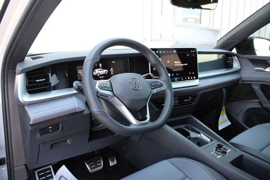 New 2026 Beige Volkswagen 2.0T SE R-Line Black image 2