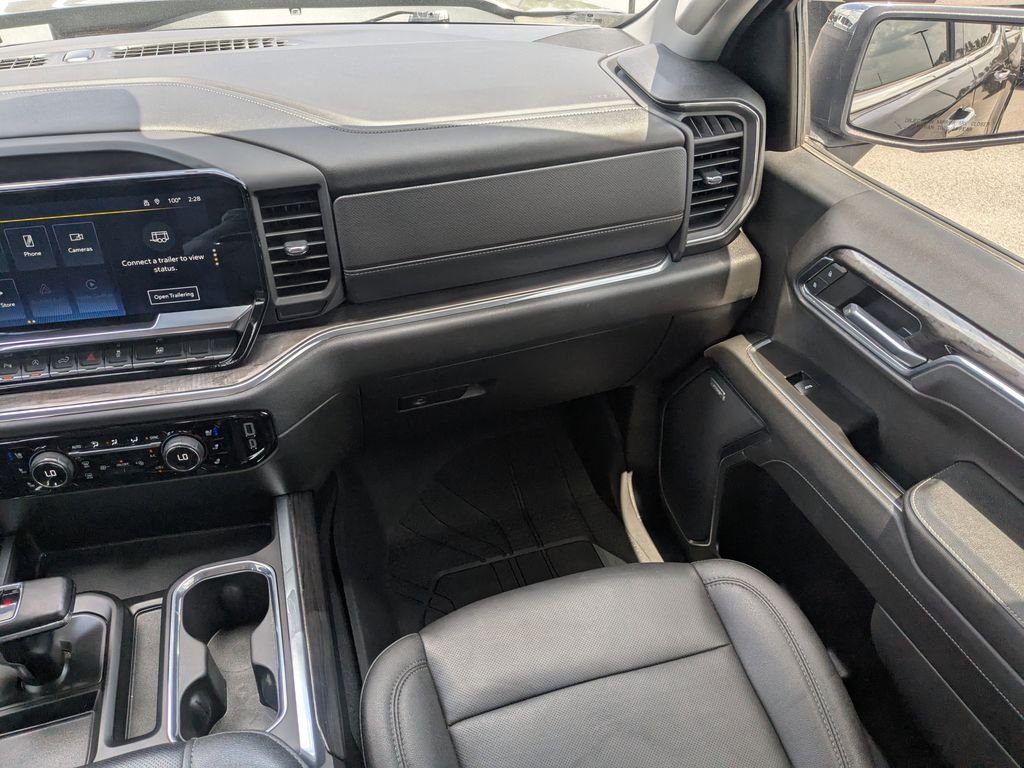 2023 Chevrolet Silverado 1500 LTZ - Photo 18