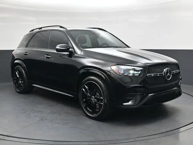 Used 2024  Mercedes-Benz GLE 580 image 2