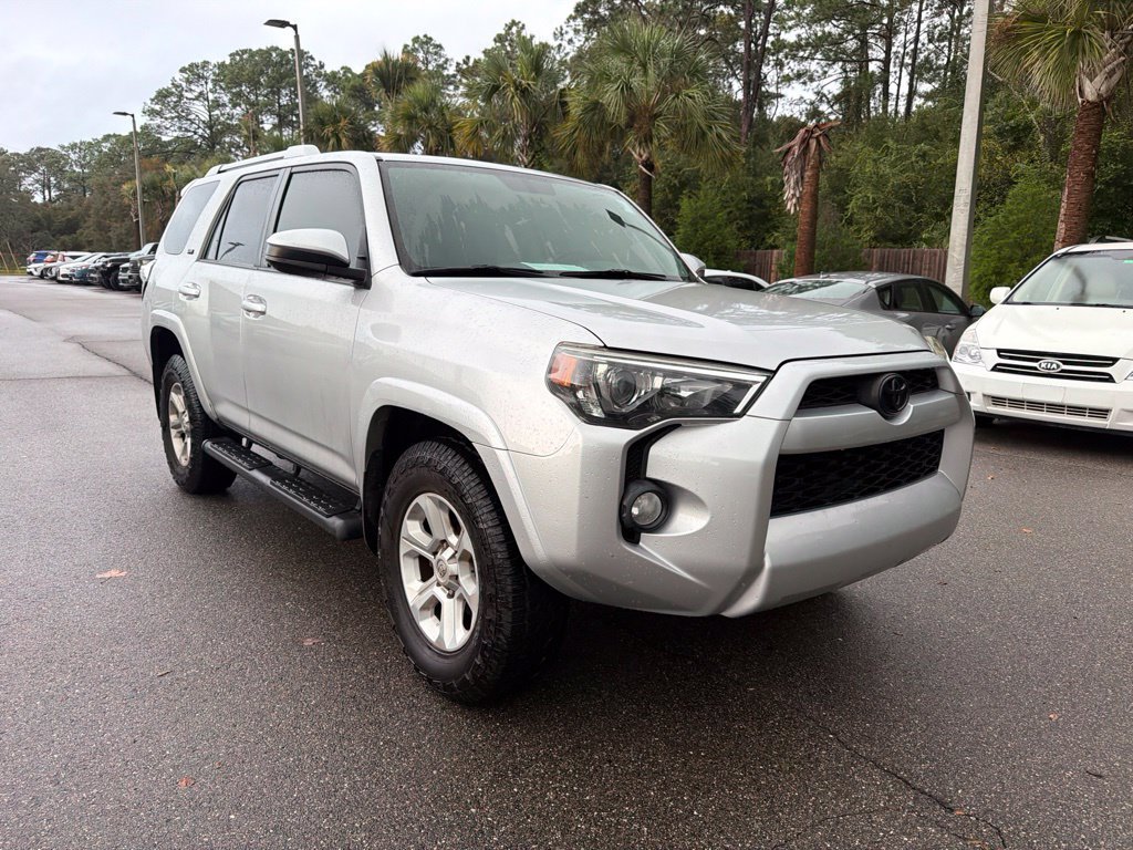 Used 2018 Classic Silver Metallic Toyota SR5 image 1