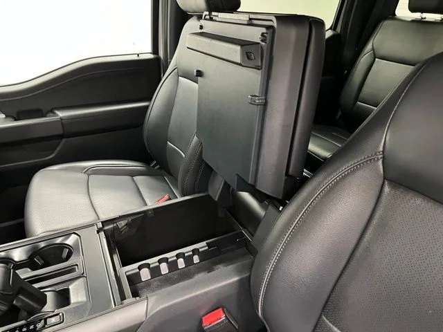 Used 2025 White Ford Lariat image 22