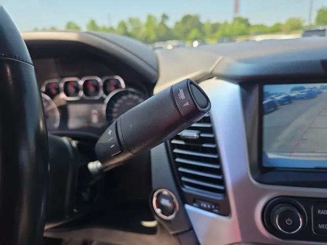 Used 2019 Silver GMC SLT image 27