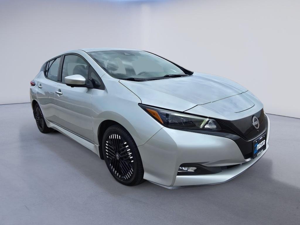 Used 2024 Brilliant Silver Metallic Nissan SV PLUS image 7