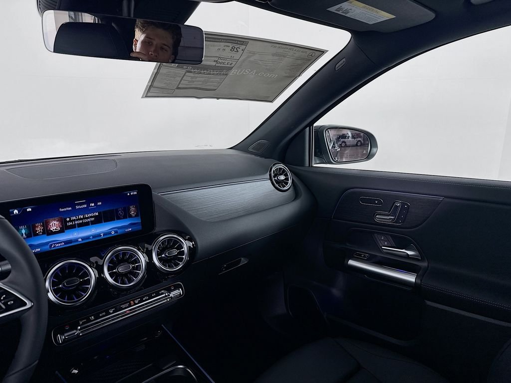 Used 2026 Black Mercedes-Benz GLA 250 image 25