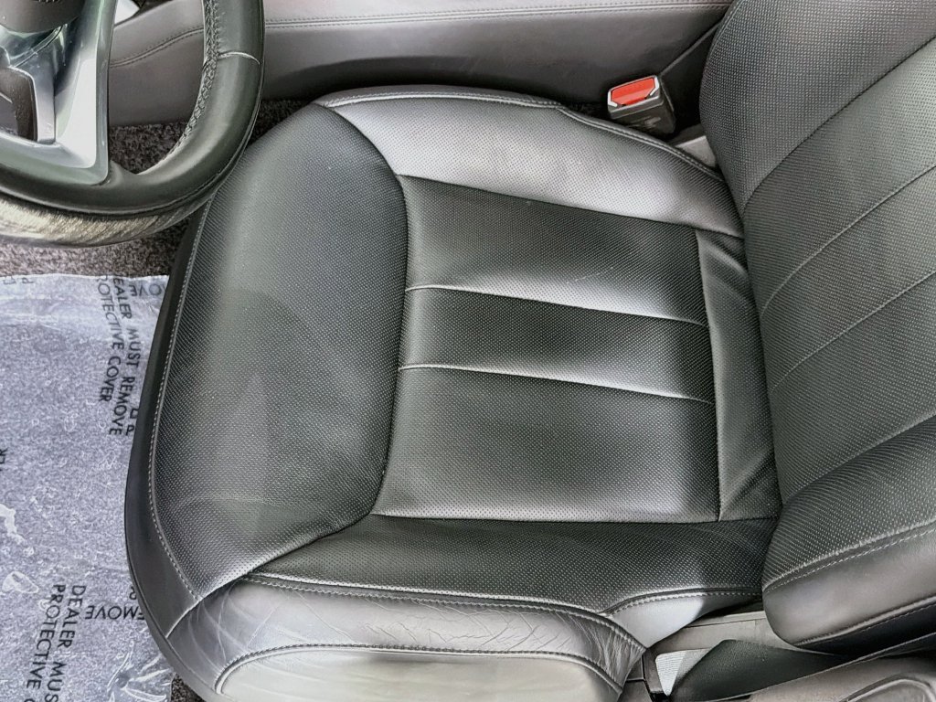 Used 2025 Black Land Rover Autobiography image 20