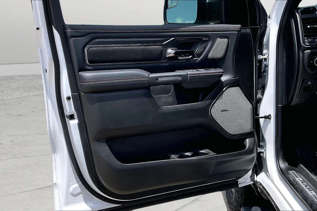 New 2026 Bright White Clear-Coat Exterior Paint RAM Rebel image 17