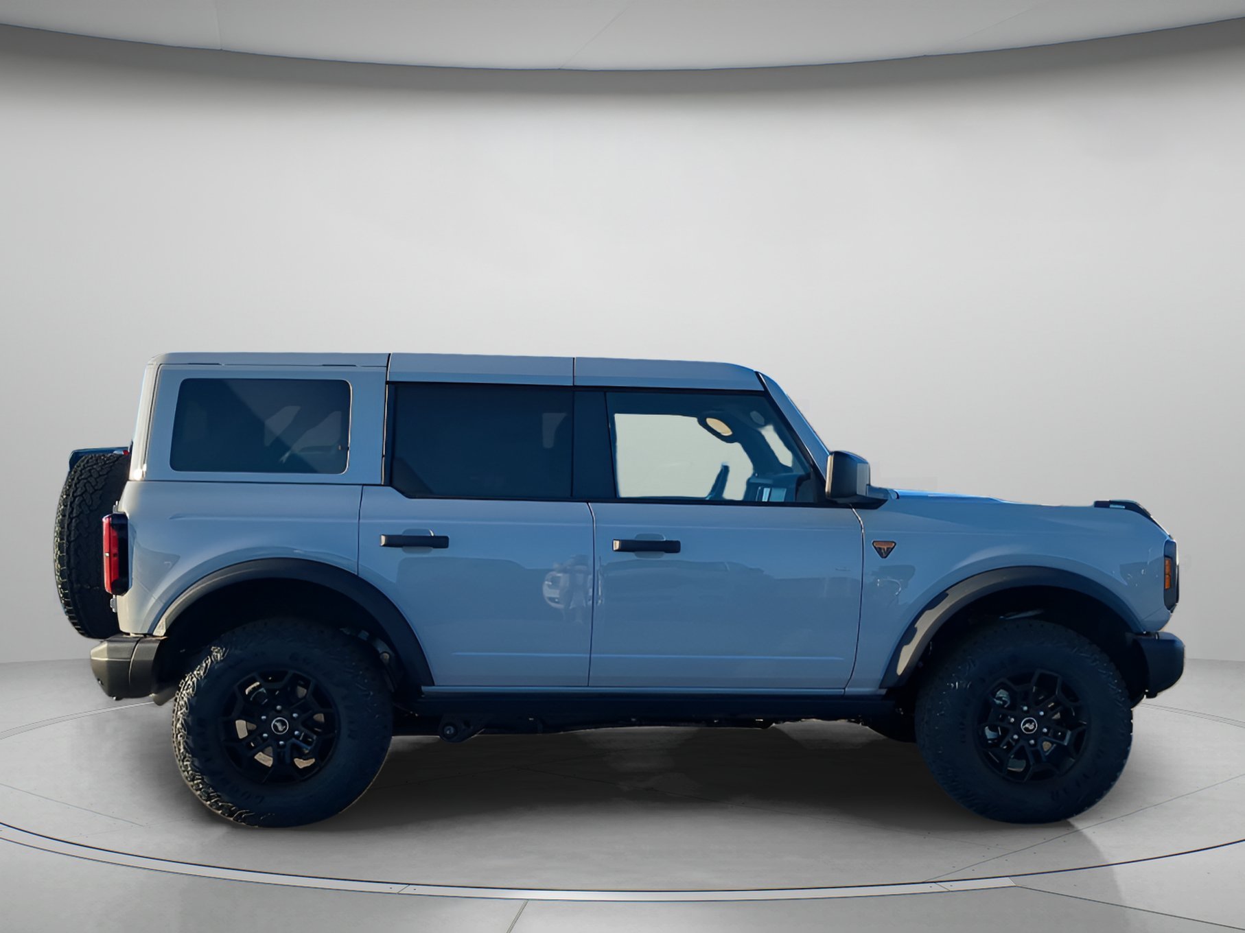 New 2026 Avalanche Gray Ford Badlands® image 36
