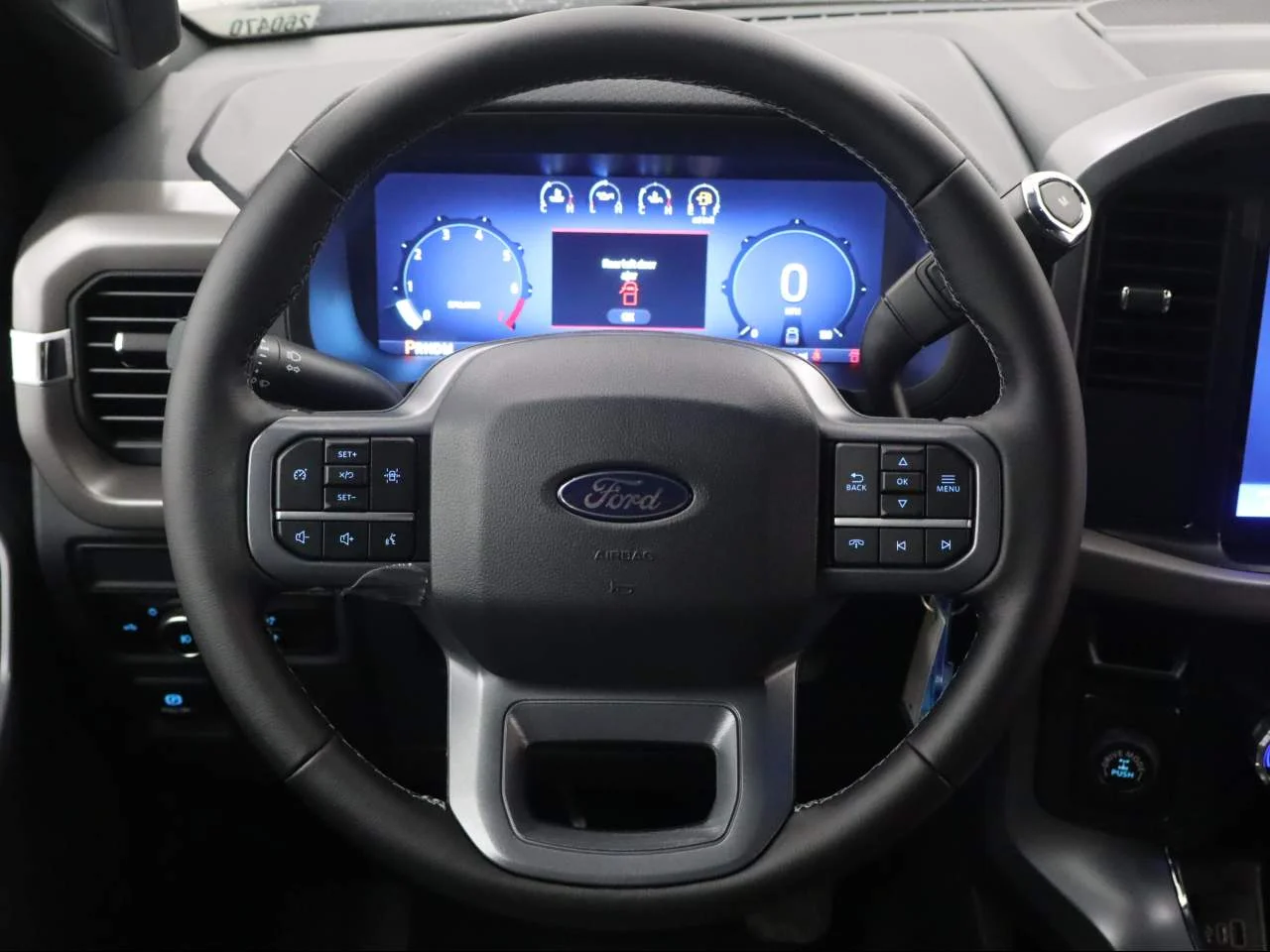 Used 2026 Agate Black Metallic Ford XLT image 13
