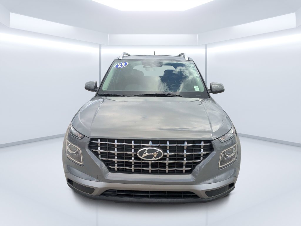 Used 2023 Gray Hyundai SEL image 11