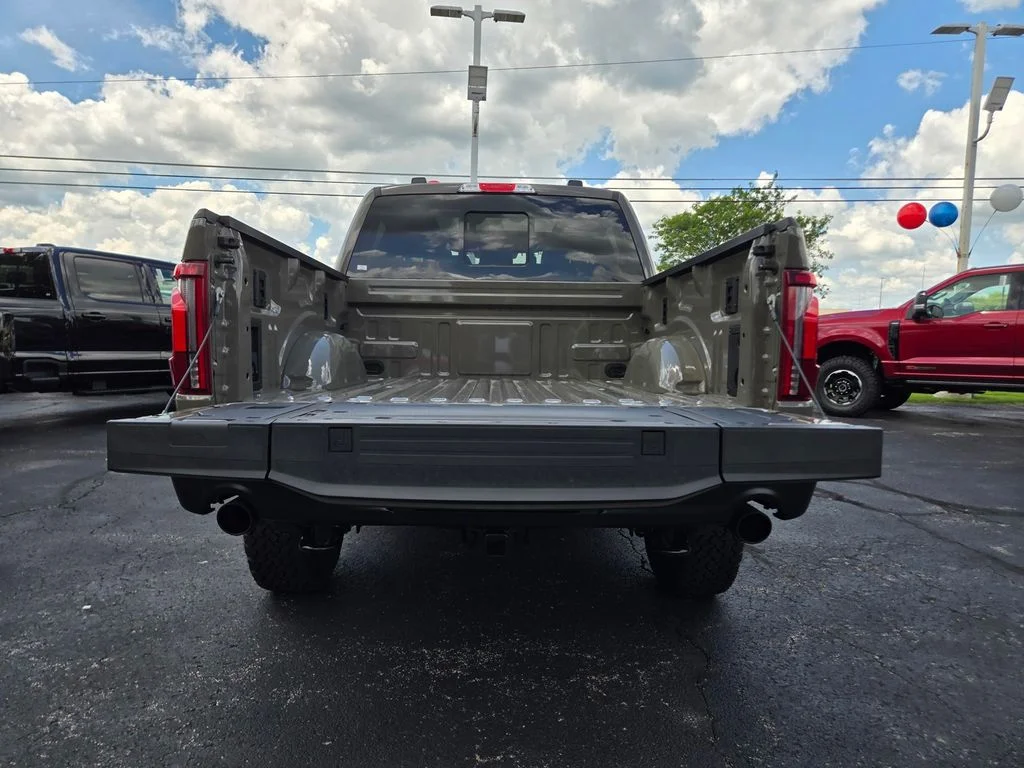 New 2026 Marsh Gray Ford Tremor® image 24