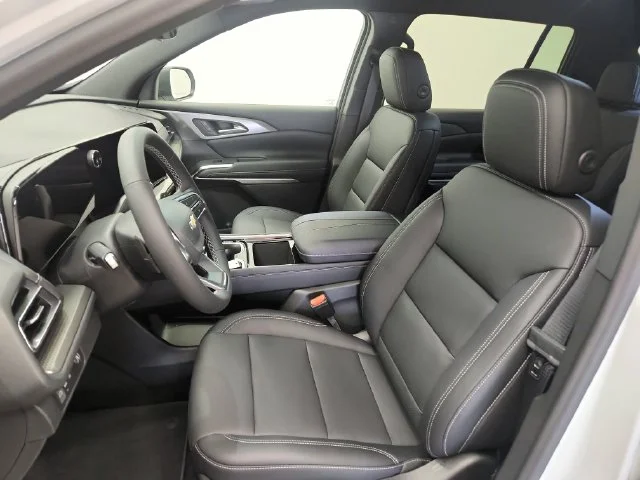 2027 Chevrolet Traverse LT - Photo 14