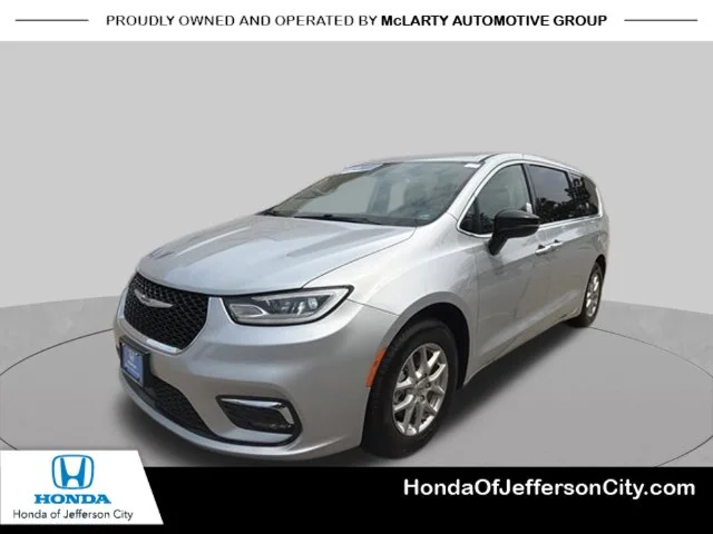 2024 Chrysler Pacifica