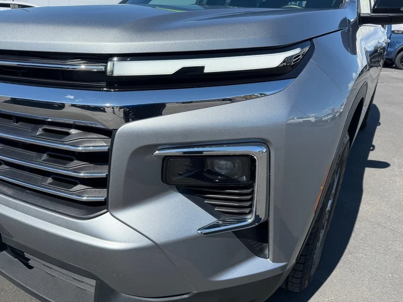 Used 2025 Sterling Gray Metallic Chevrolet LT image 27