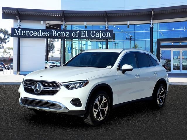2025 Mercedes-Benz GLC