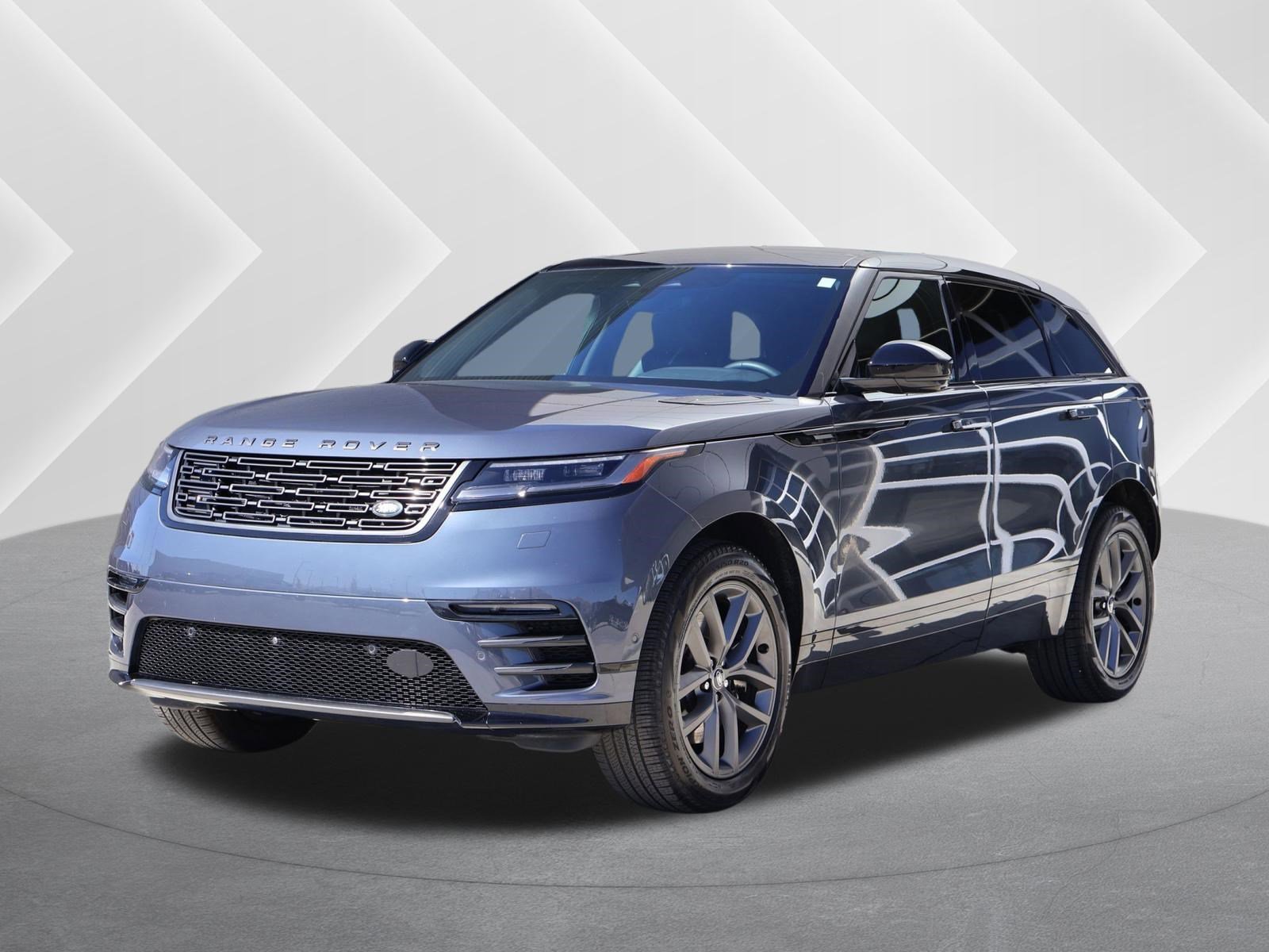 2026 Land Rover Range Rover Velar P250 Dynamic SE's photo