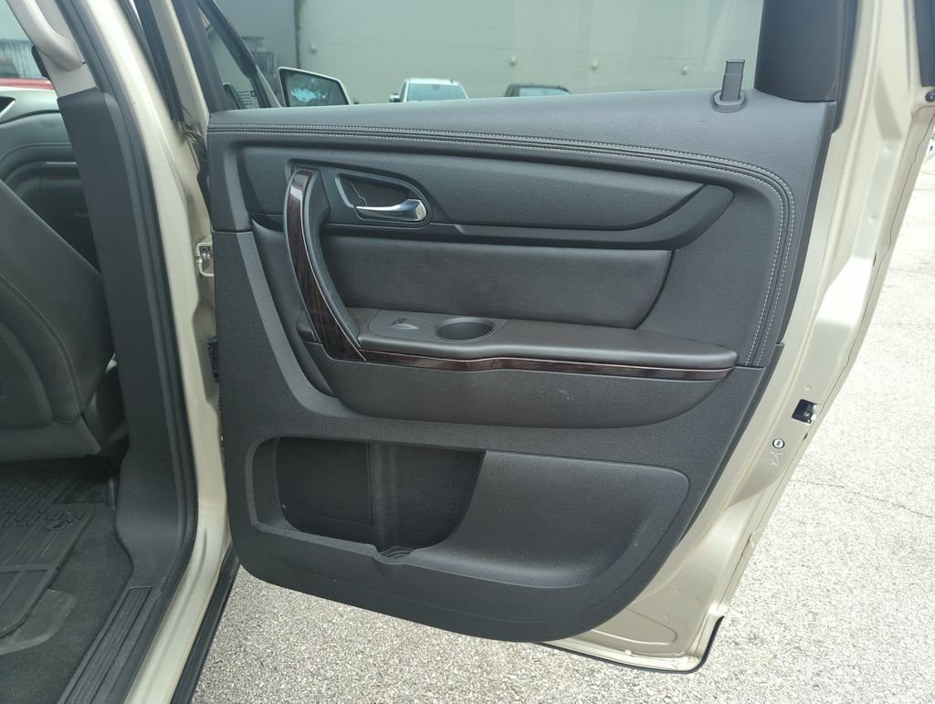 Used 2016 Gold Chevrolet LTZ image 33