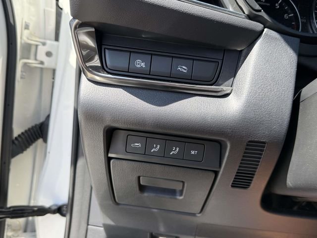 Used 2025 White Mazda 2.5 S Premium Package image 33