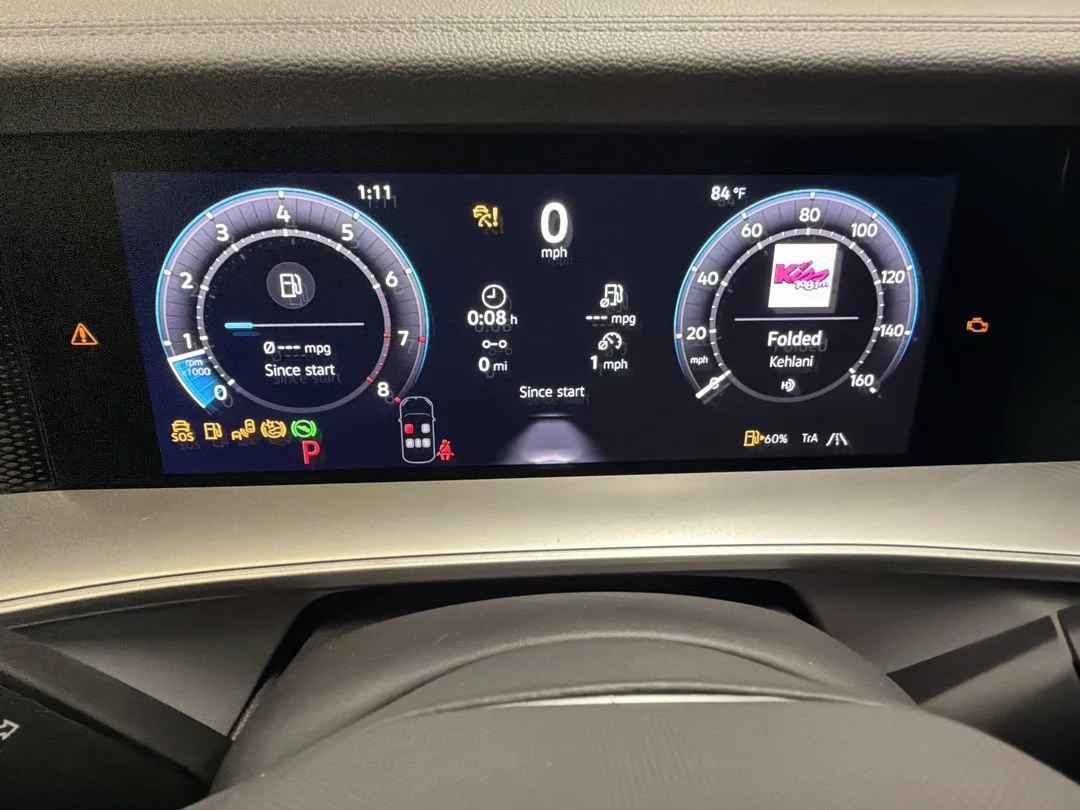 New 2026 Pure White Volkswagen SE image 22