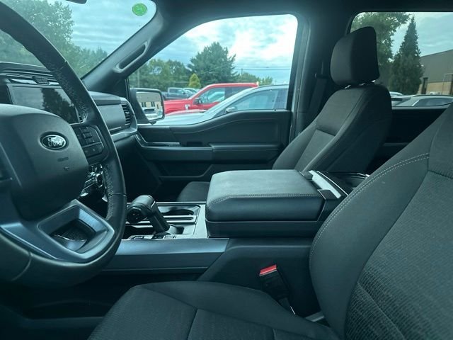 Used 2025 White Ford XLT image 7
