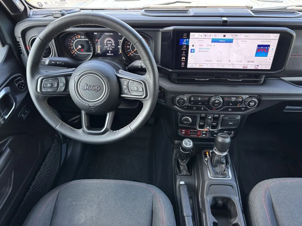 Used 2025 Gray Jeep Rubicon image 3