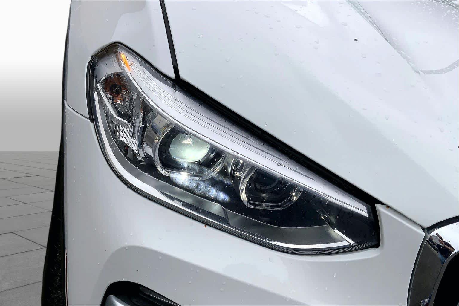 Used 2020 Alpine White BMW xDrive30i image 27