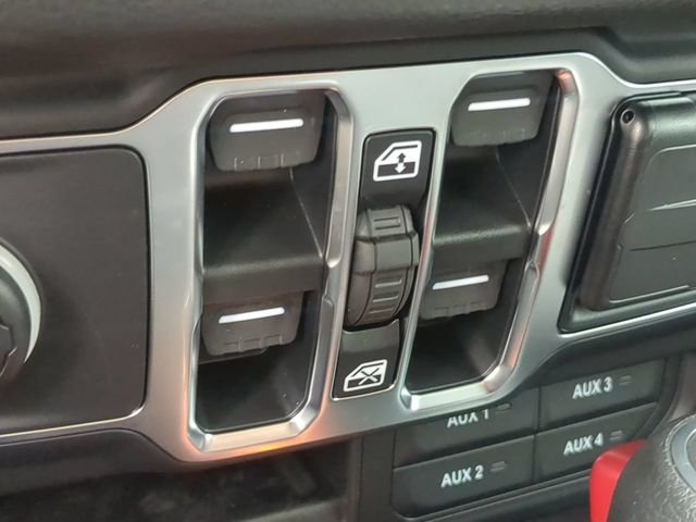 New 2027 Black Clear-Coat Paint Jeep  image 22