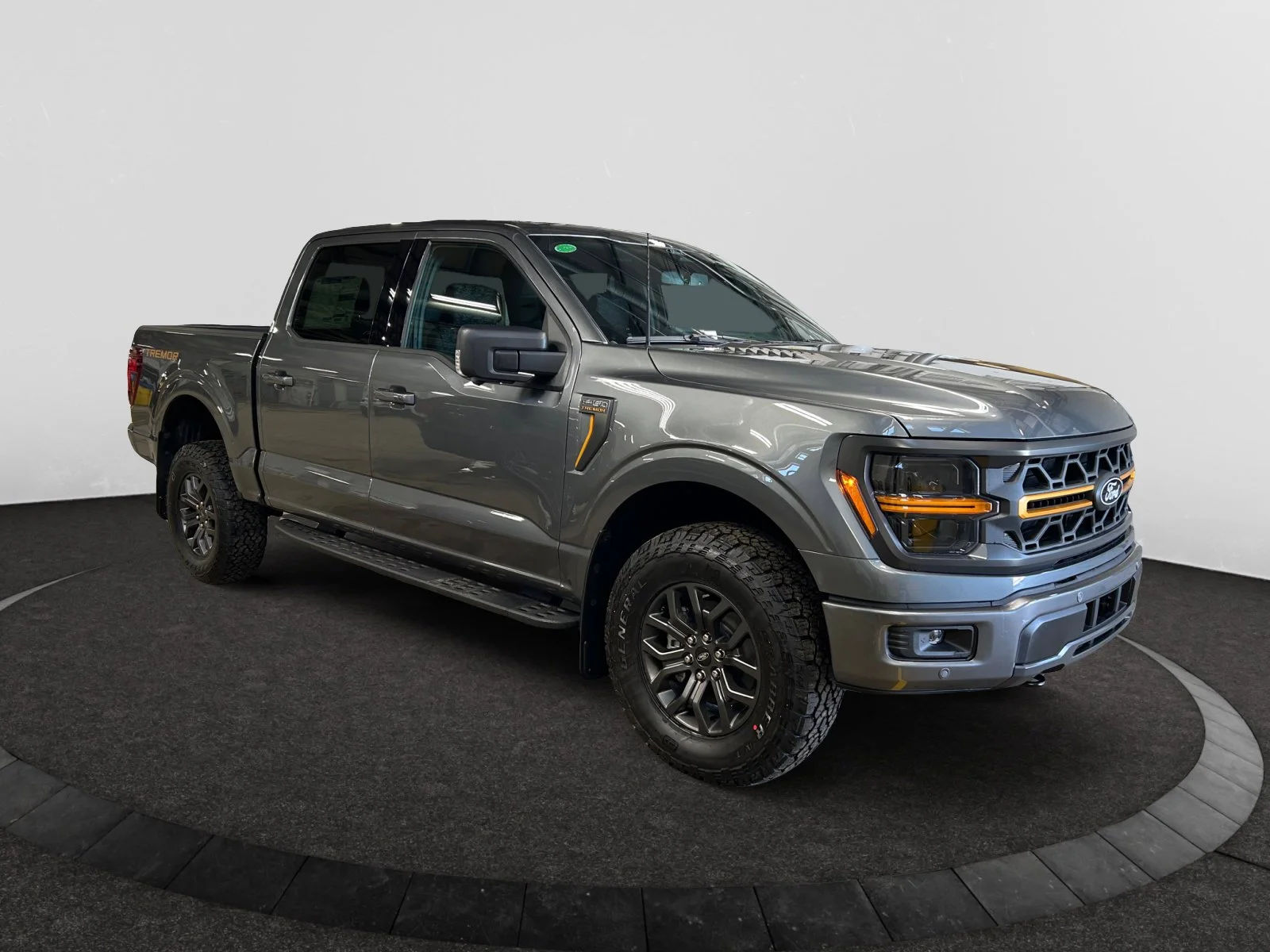 New 2026 Carbonized Grey Metallic Ford Tremor image 7