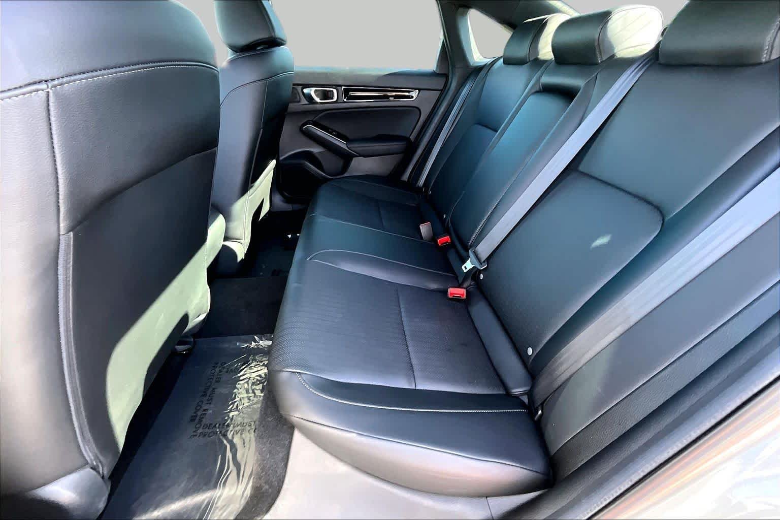 Used 2025 Solar Silver Metallic Honda Sport Touring image 20