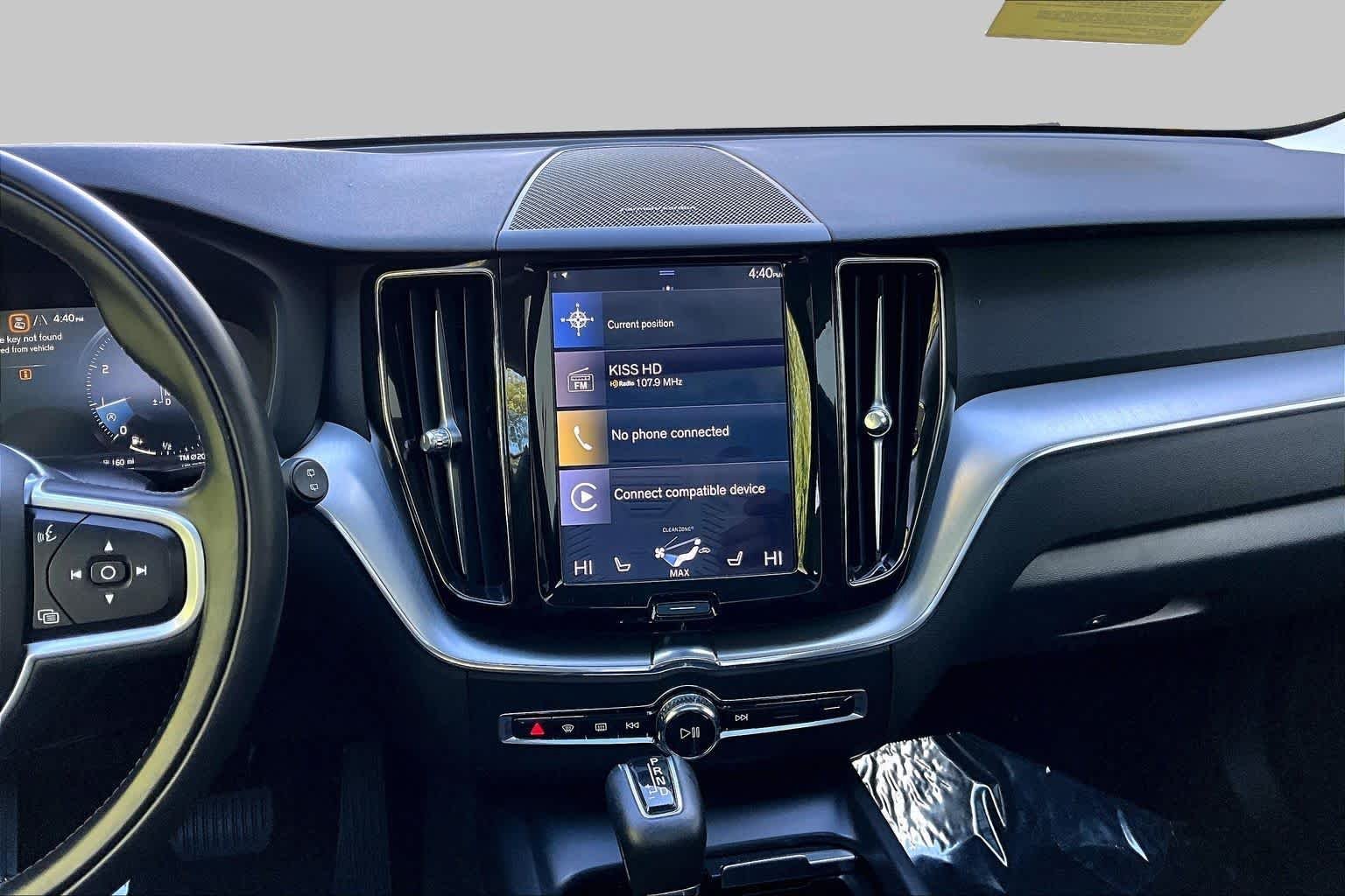 Pre-Owned 2019 Volvo XC60 Momentum