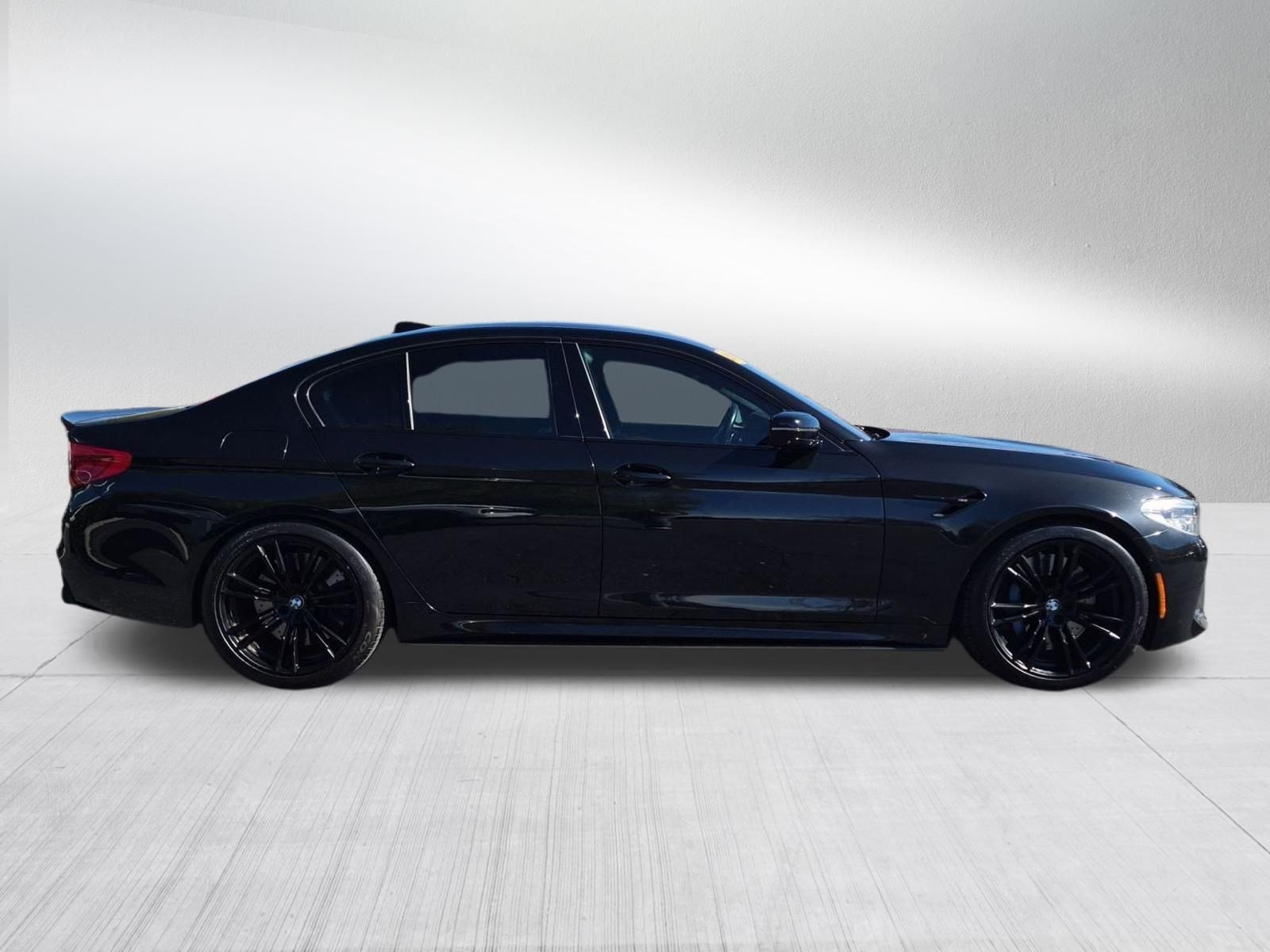 Used 2019 Black Sapphire Metallic BMW Competition image 6