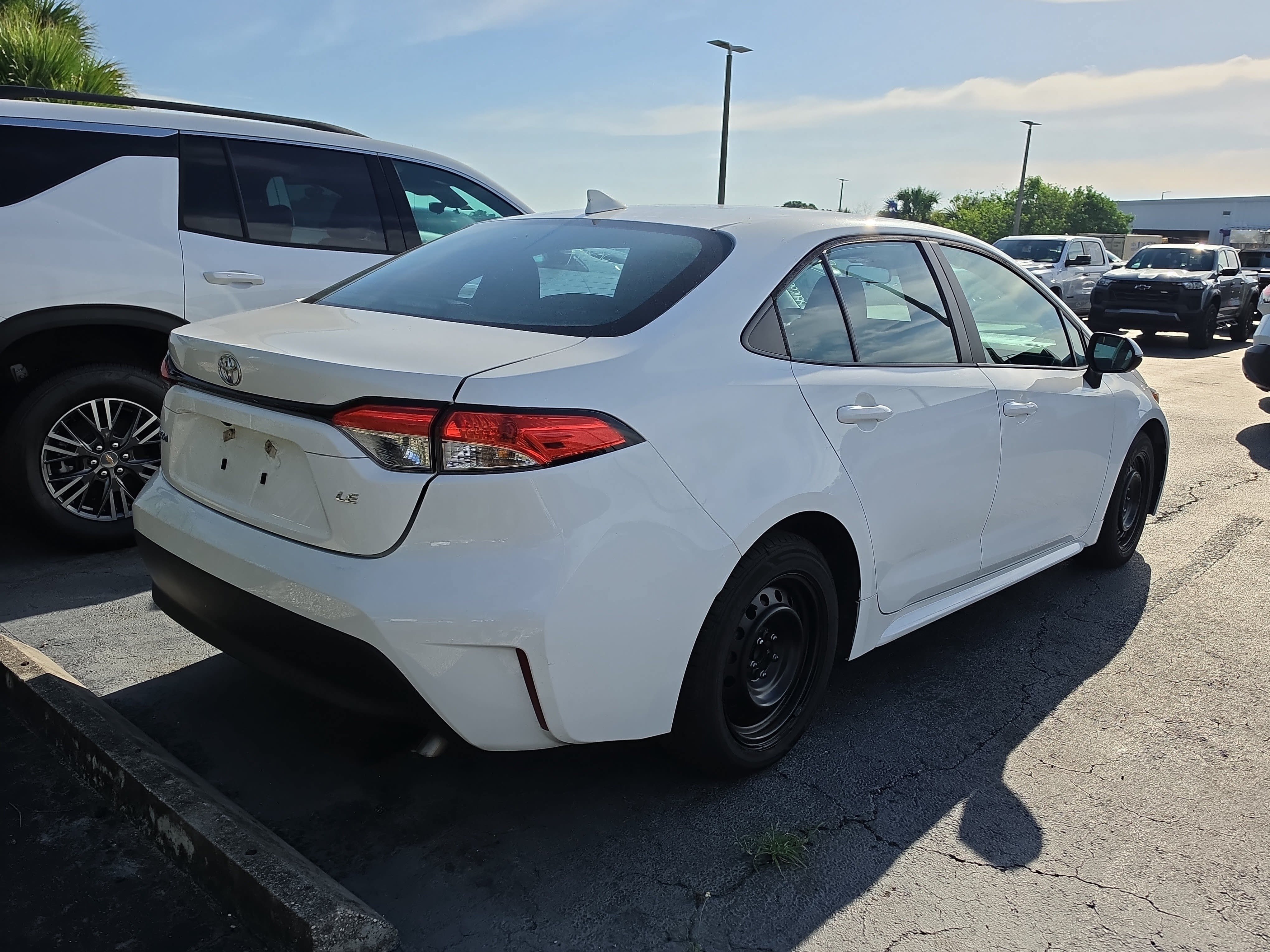 Used 2023 White Toyota LE image 8