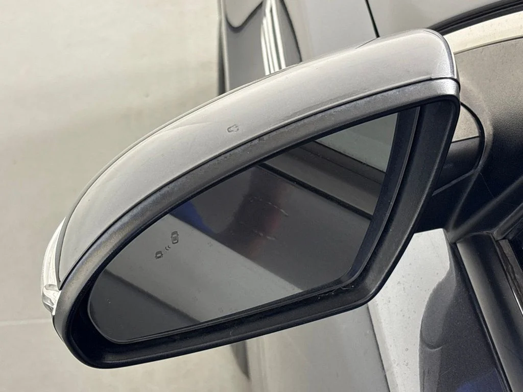 Certified Used 2019 Platinum Graphite Kia LX image 12