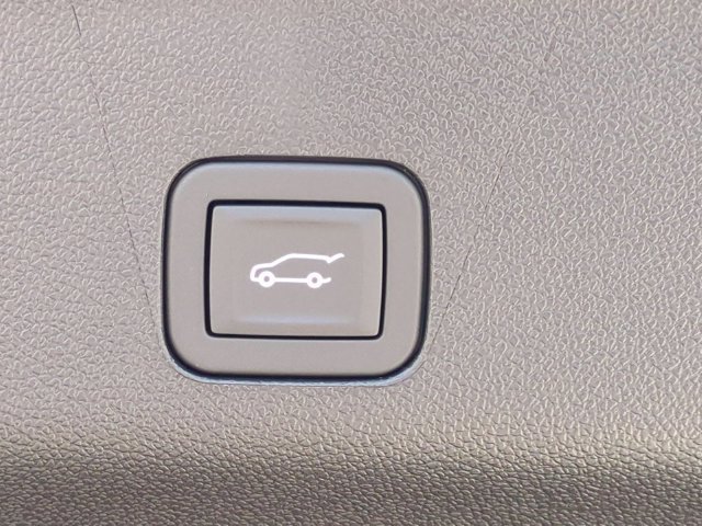 2026 Chevrolet Suburban LT - Photo 28