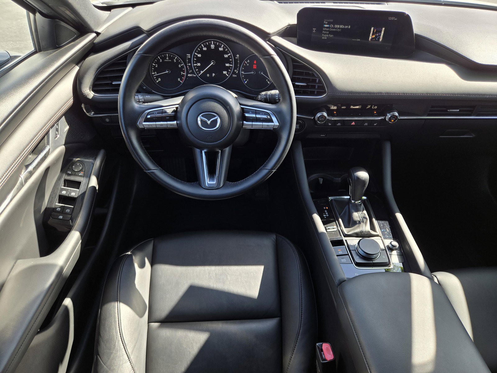 Used 2020 Snowflake White Pearl Mica Mazda Preferred Package image 13