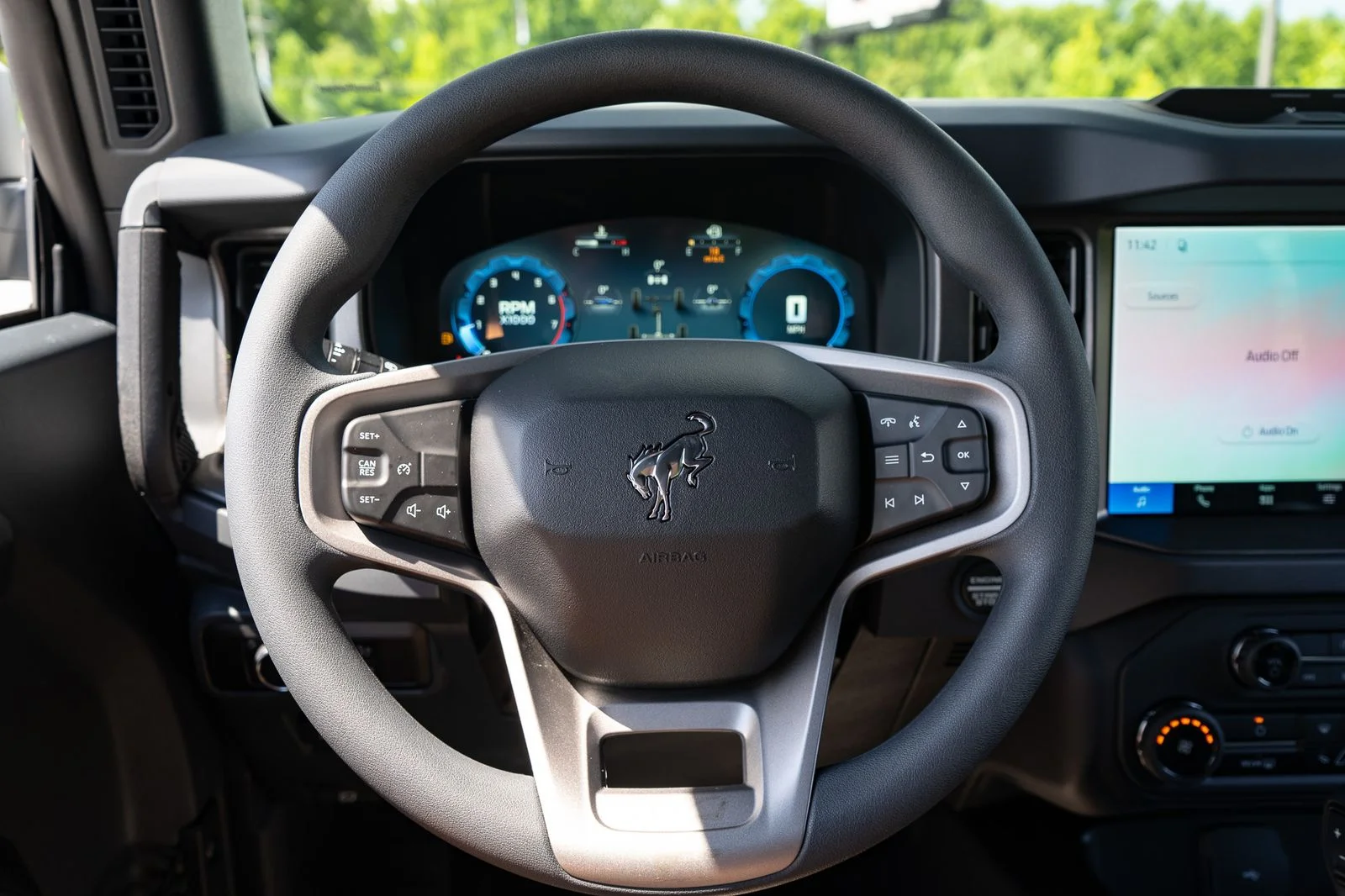 New 2026 Avalanche Gray Ford Base image 25