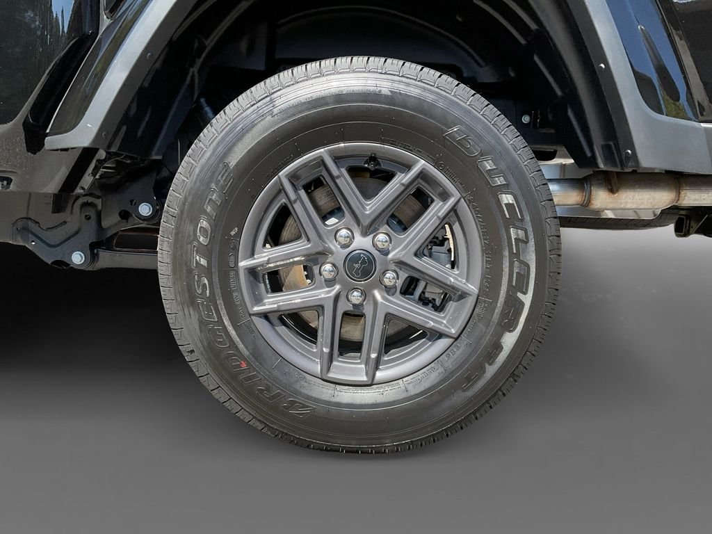 New 2025 Black Clear-Coat Exterior Paint Jeep Sport S image 10