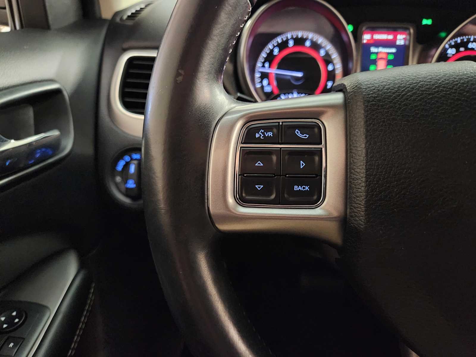 Used 2018 Pitch Black Clearcoat Dodge Crossroad image 25