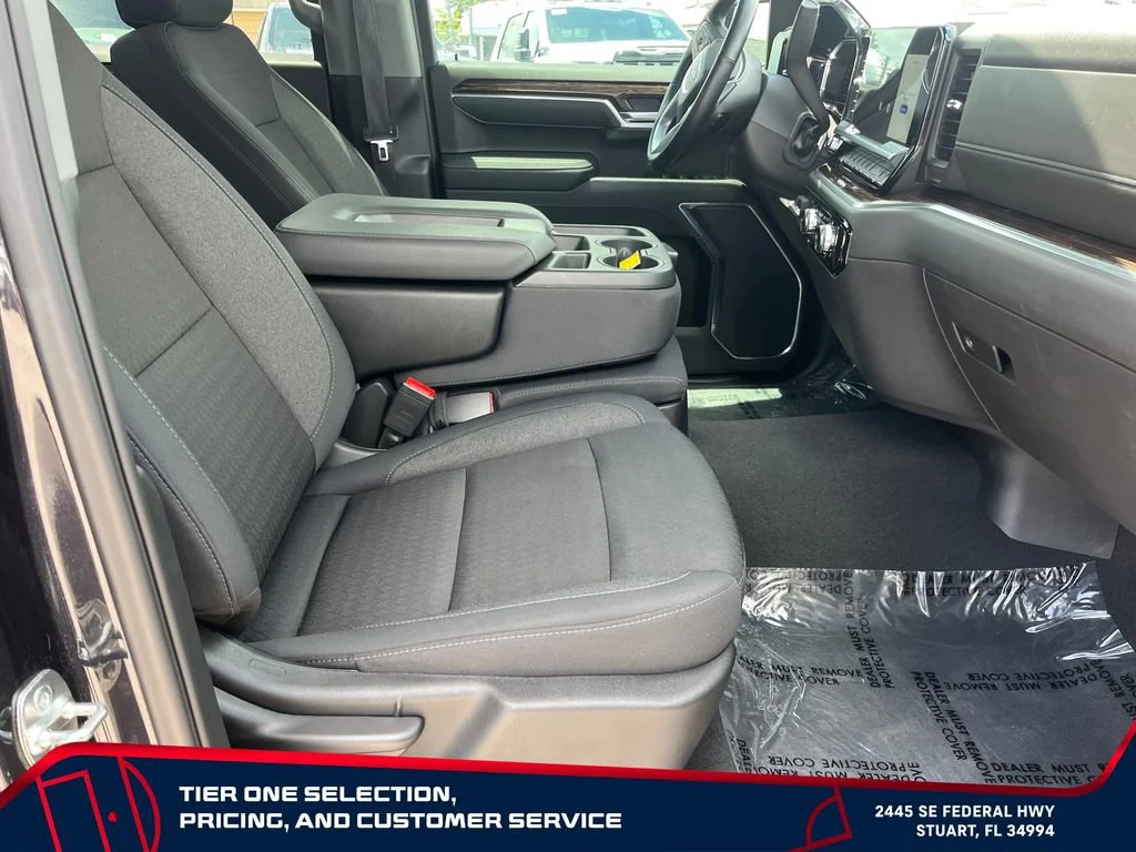 Used 2025 Titanium Rush Metallic GMC Elevation image 19