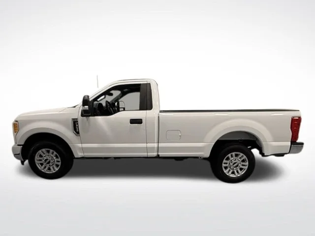 Used 2017 White Ford XL image 5