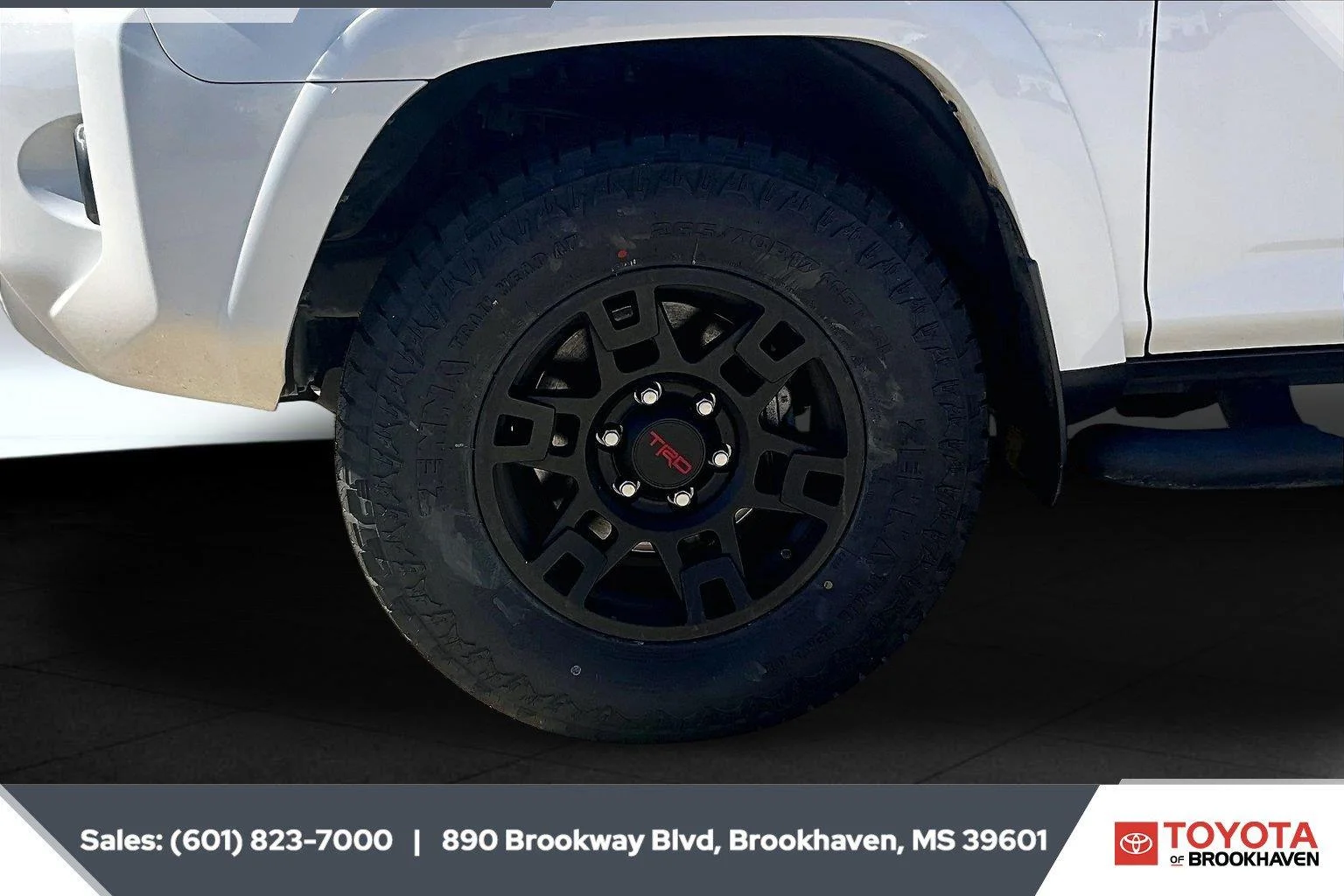 Used 2021 Super White Toyota SR5 Premium image 7