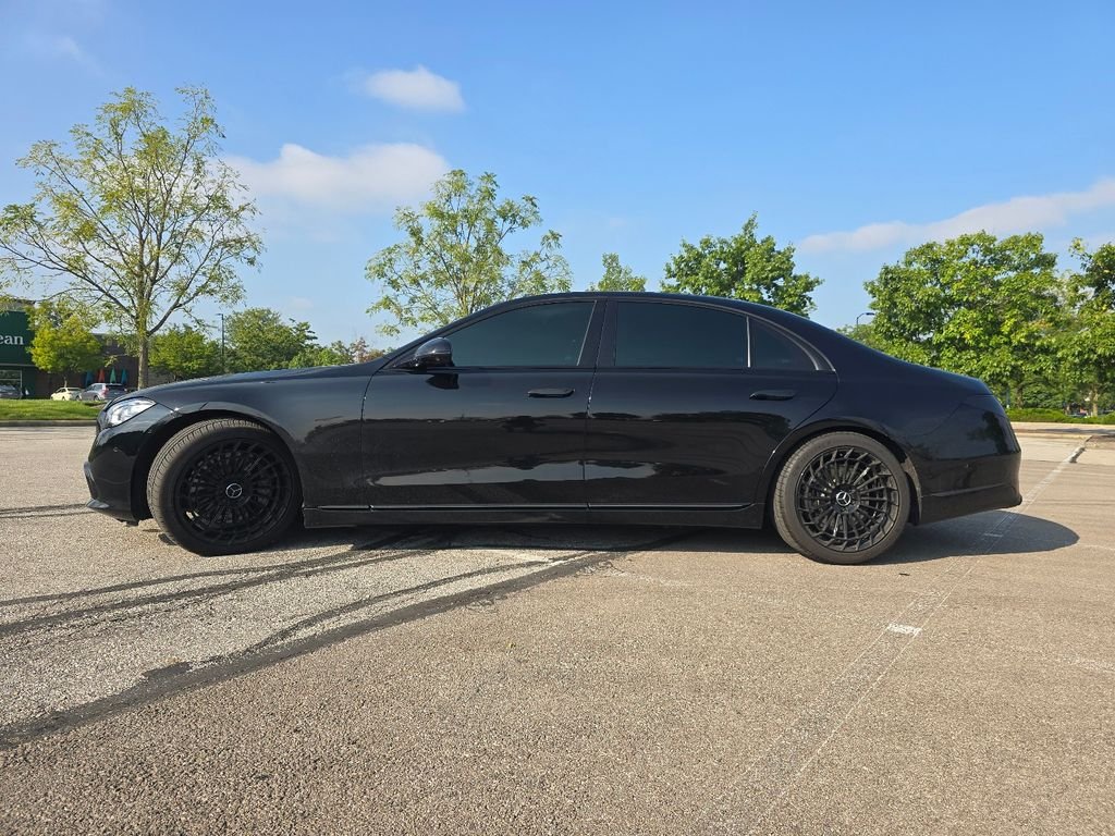 Used 2022 Black Mercedes-Benz S 500 image 14