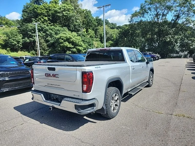 Used 2021 Silver GMC SLE image 7