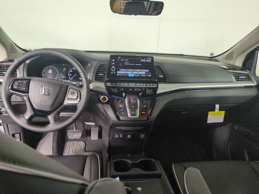 2026 Honda Odyssey Touring - Photo 12