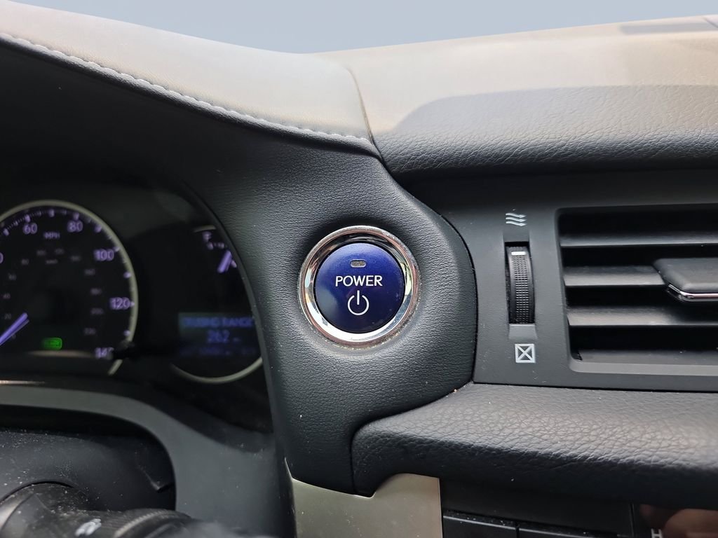 2016 Lexus CT Base - Photo 17